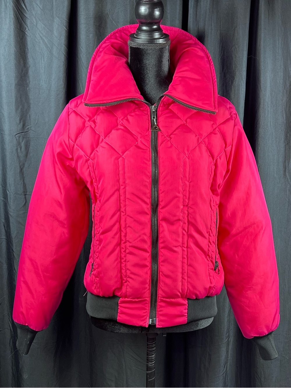 Gerry Vintage Fuchsia Quilted Down Ski Jacket Made in USA Large